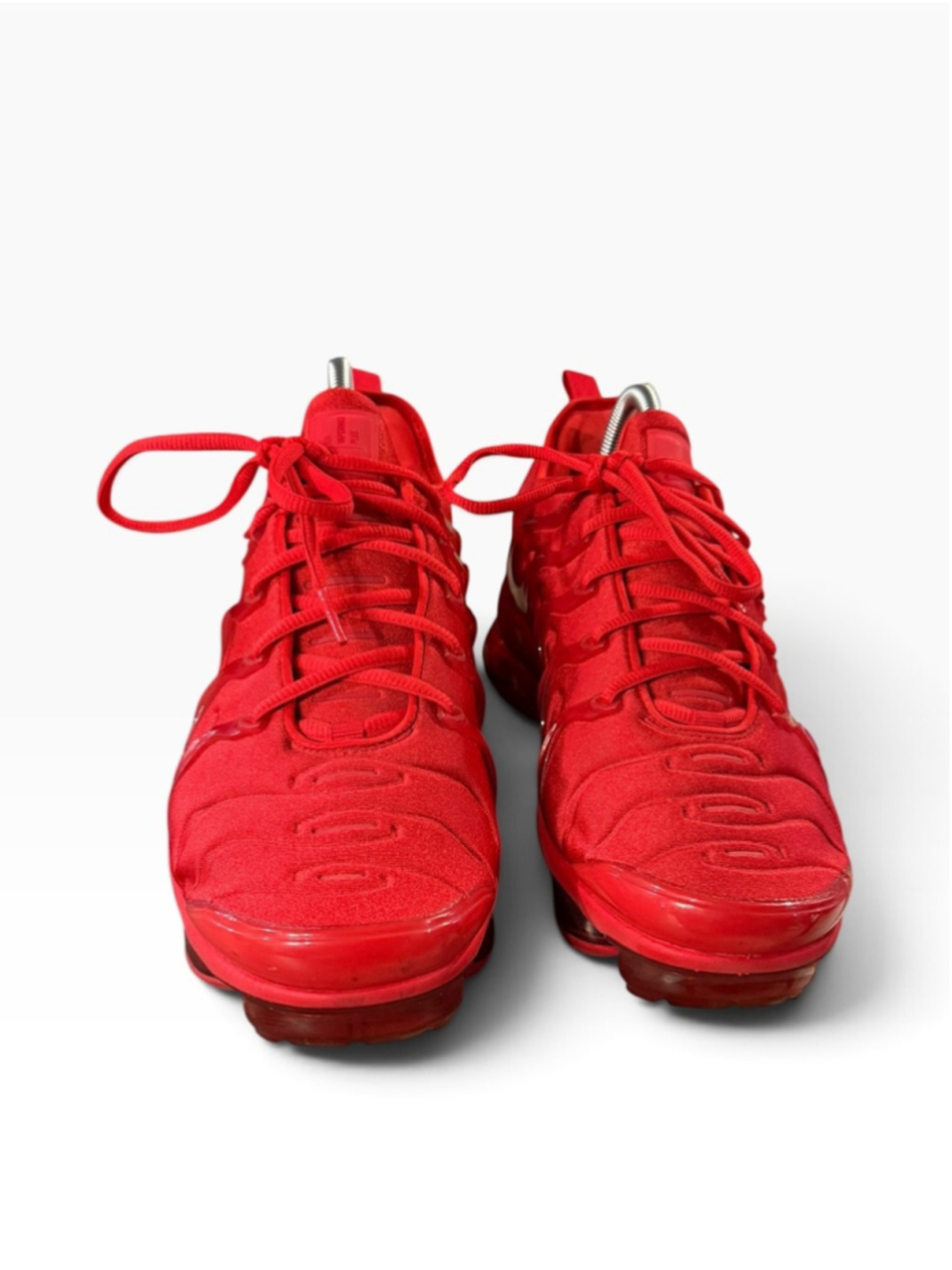 Nike Air VaporMax Plus Triple Red Sneakers Men's Size 9.5 CW6973-600 - Picture 6 of 10